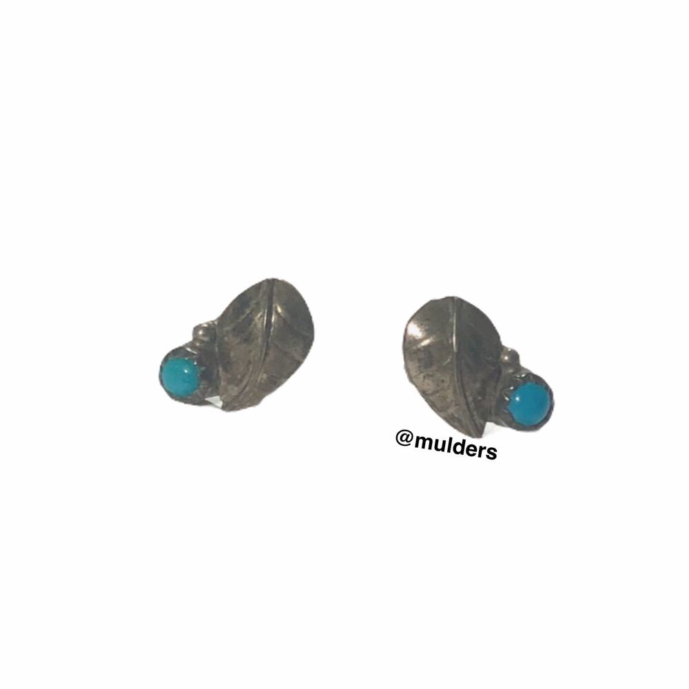 Vintage Indigenous Silver Tone Faux Turquoise Leaf Shaped Nature Earrings